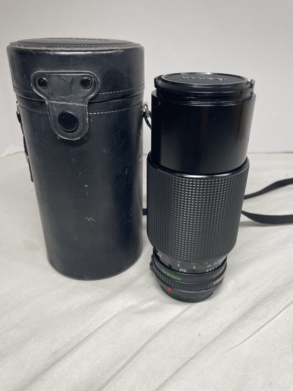 Canon Zoom Lens FD 70-210mm 1:4 With Genuine Canon Case and Lens Filter